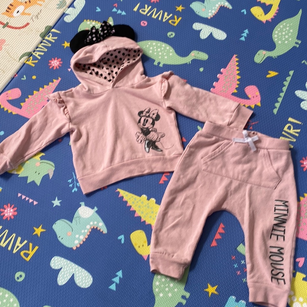 Minnie Mouse set
